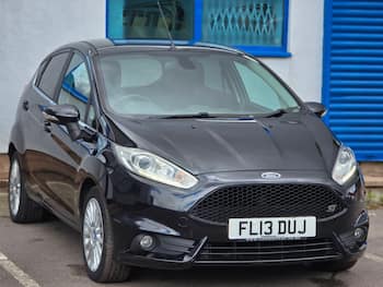 Used Ford Fiesta 2013 for sale - 79679884: Photo