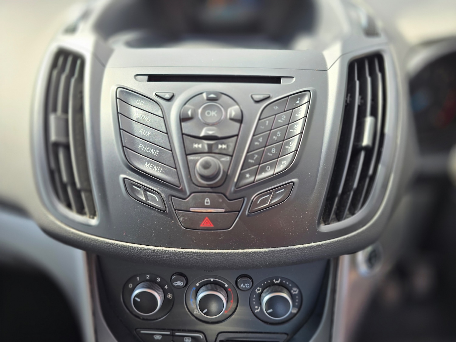 Used Ford Kuga 2014 for sale - 76436565: Photo 15