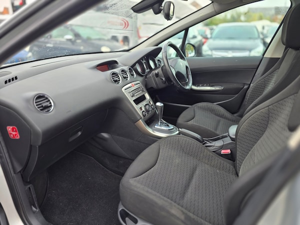 Used Peugeot 308 2009 for sale - 76230981: Photo 21