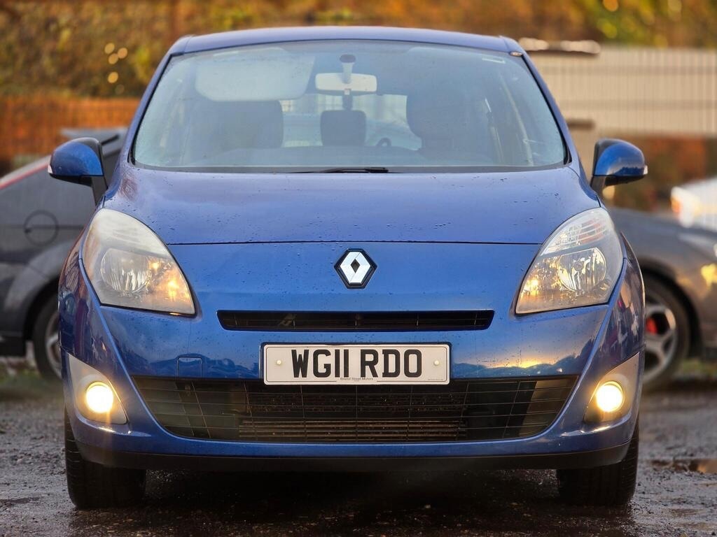 Used Renault Grand Scenic 2011 for sale - 77019836: Photo 5