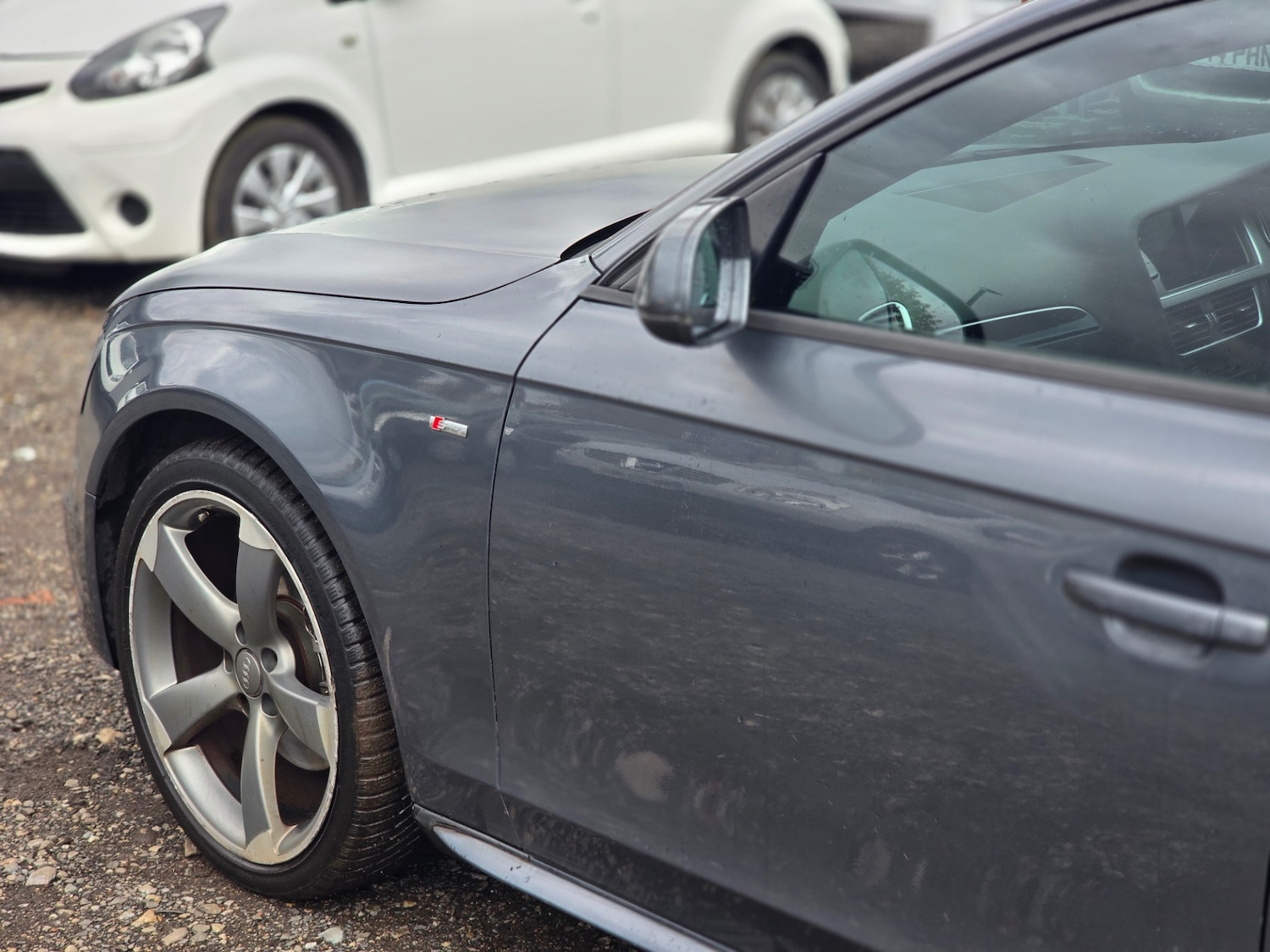 Used Audi A4 2013 for sale - 76346890: Photo 15