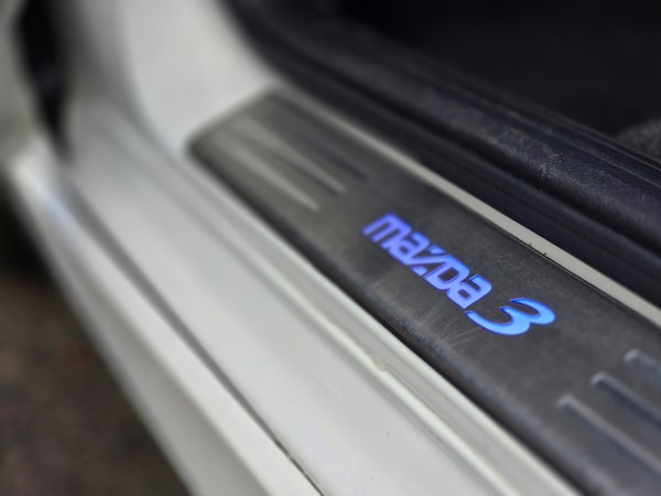 Used Mazda Mazda3 2011 for sale - 76322160: Photo 20