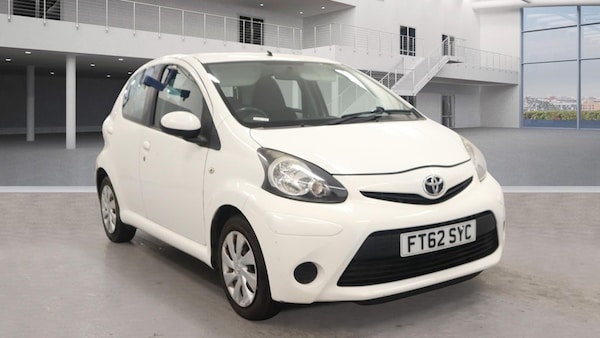 Used Toyota AYGO 2012 for sale - 76266171: Photo 1
