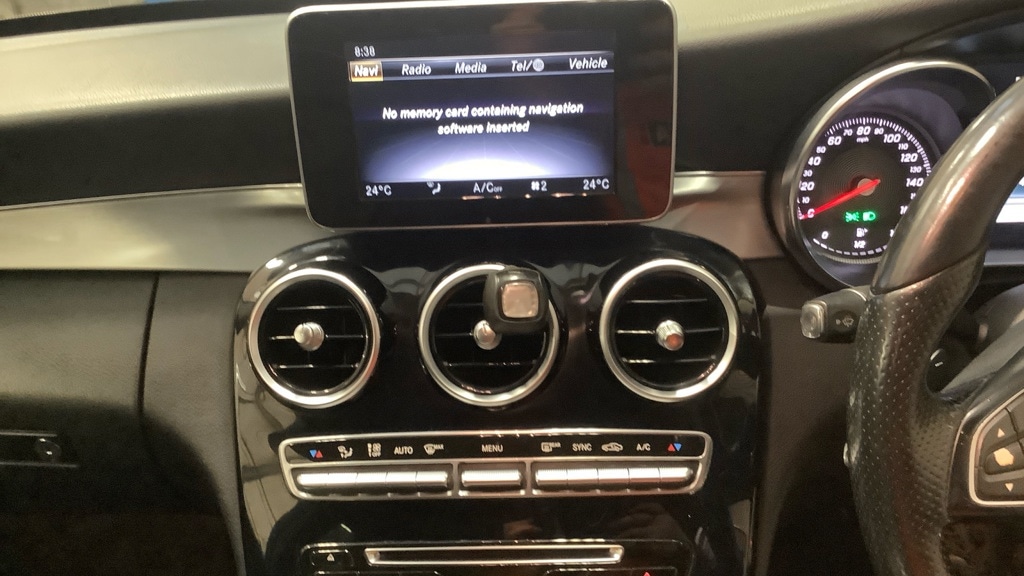 Used Mercedes-Benz C Class 2014 for sale - 77079240: Photo 11