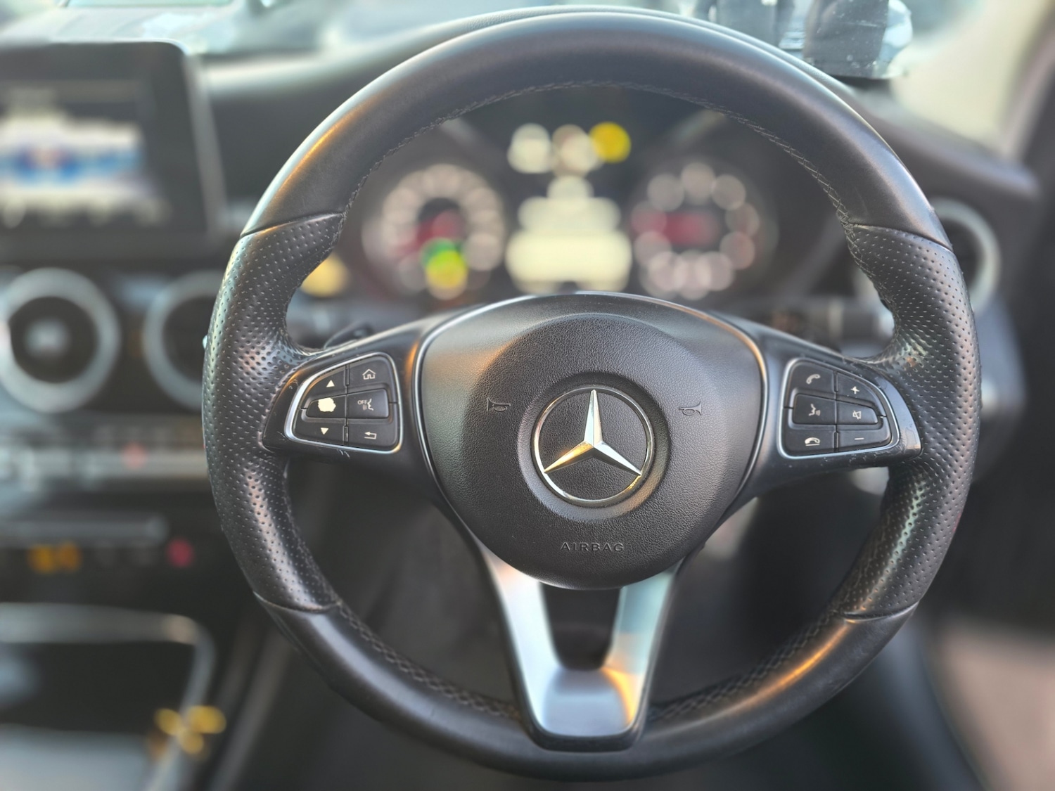 Used Mercedes-Benz C Class 2014 for sale - 77079240: Photo 25