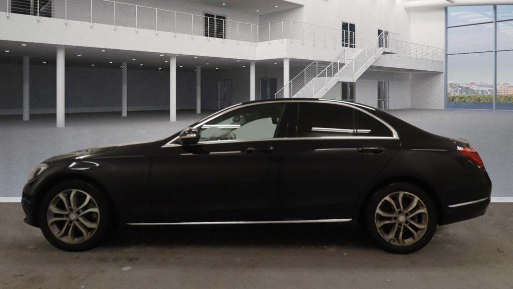Used Mercedes-Benz C Class 2014 for sale - 77079240: Photo 6