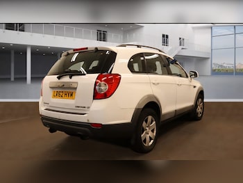Used Chevrolet Captiva 2012 for sale - 75738728: Photo