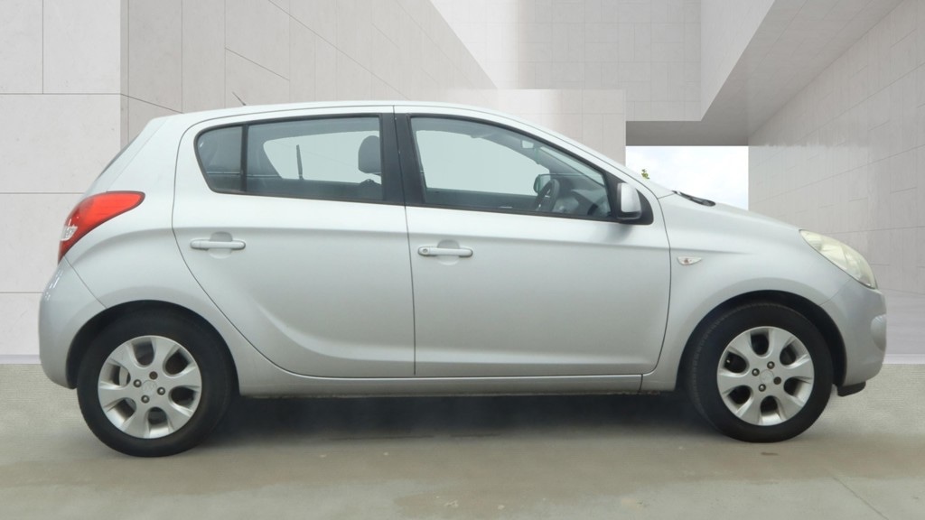 Used Hyundai i20 2009 for sale - 78219162: Photo 5