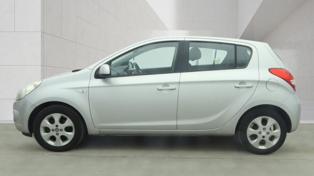 Used Hyundai i20 2009 for sale - 78219162: Photo 6