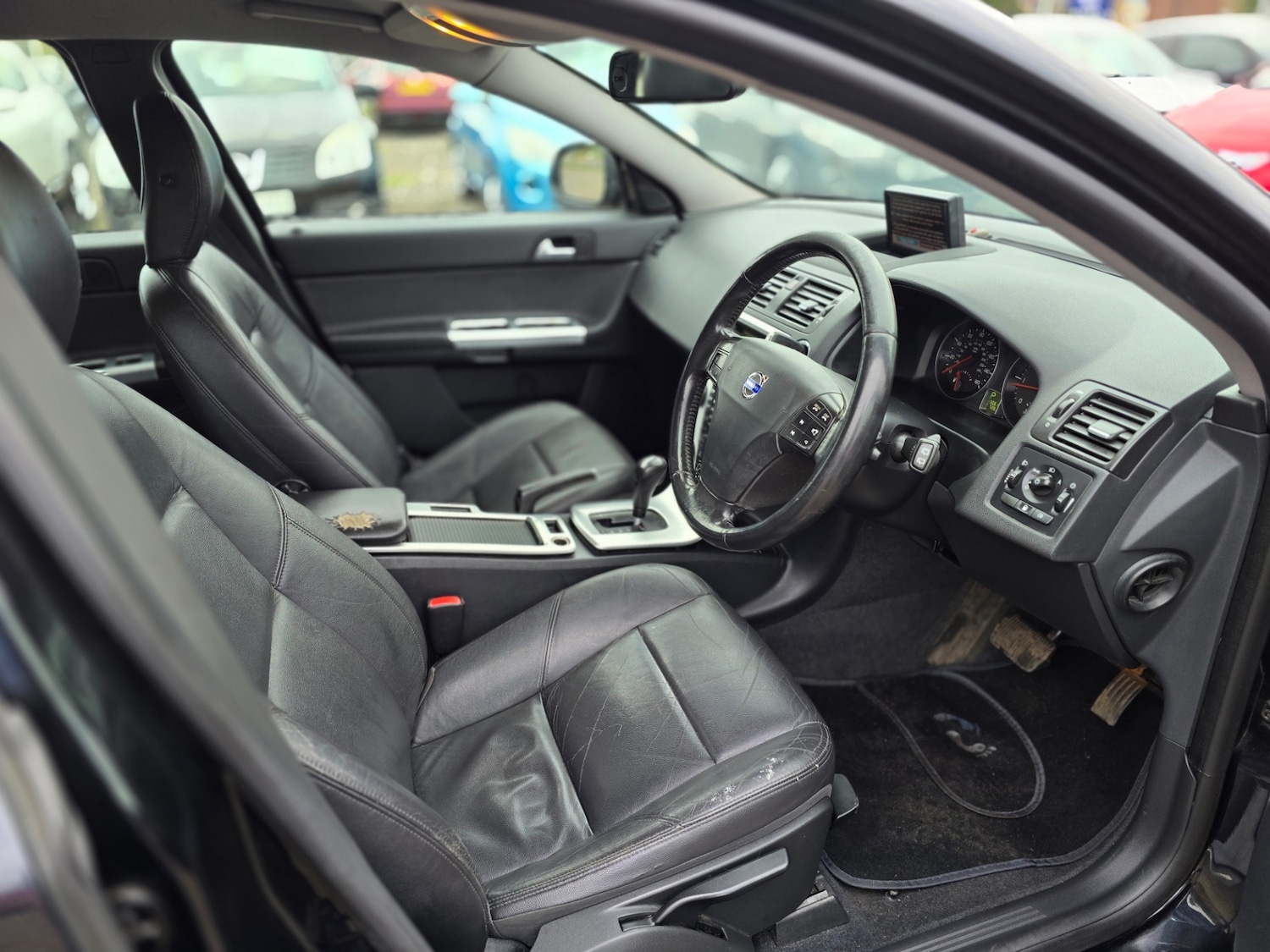 Used Volvo V50 2011 for sale - 76089670: Photo 14