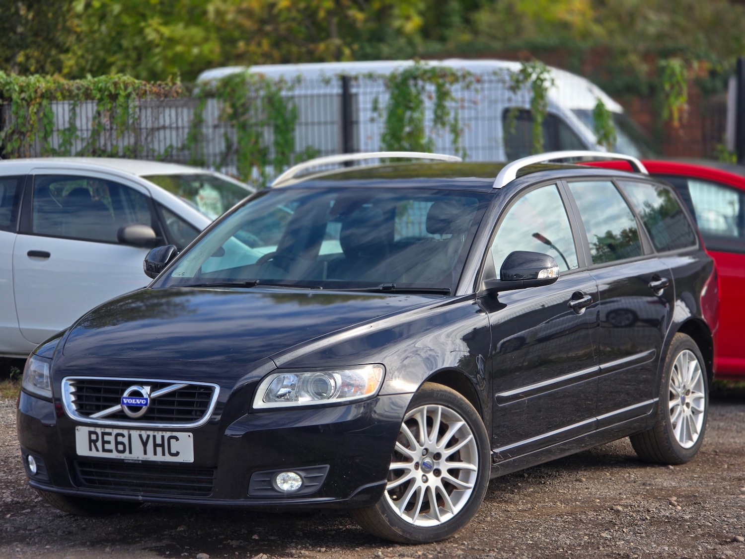 Used Volvo V50 2011 for sale - 76089670: Photo 3