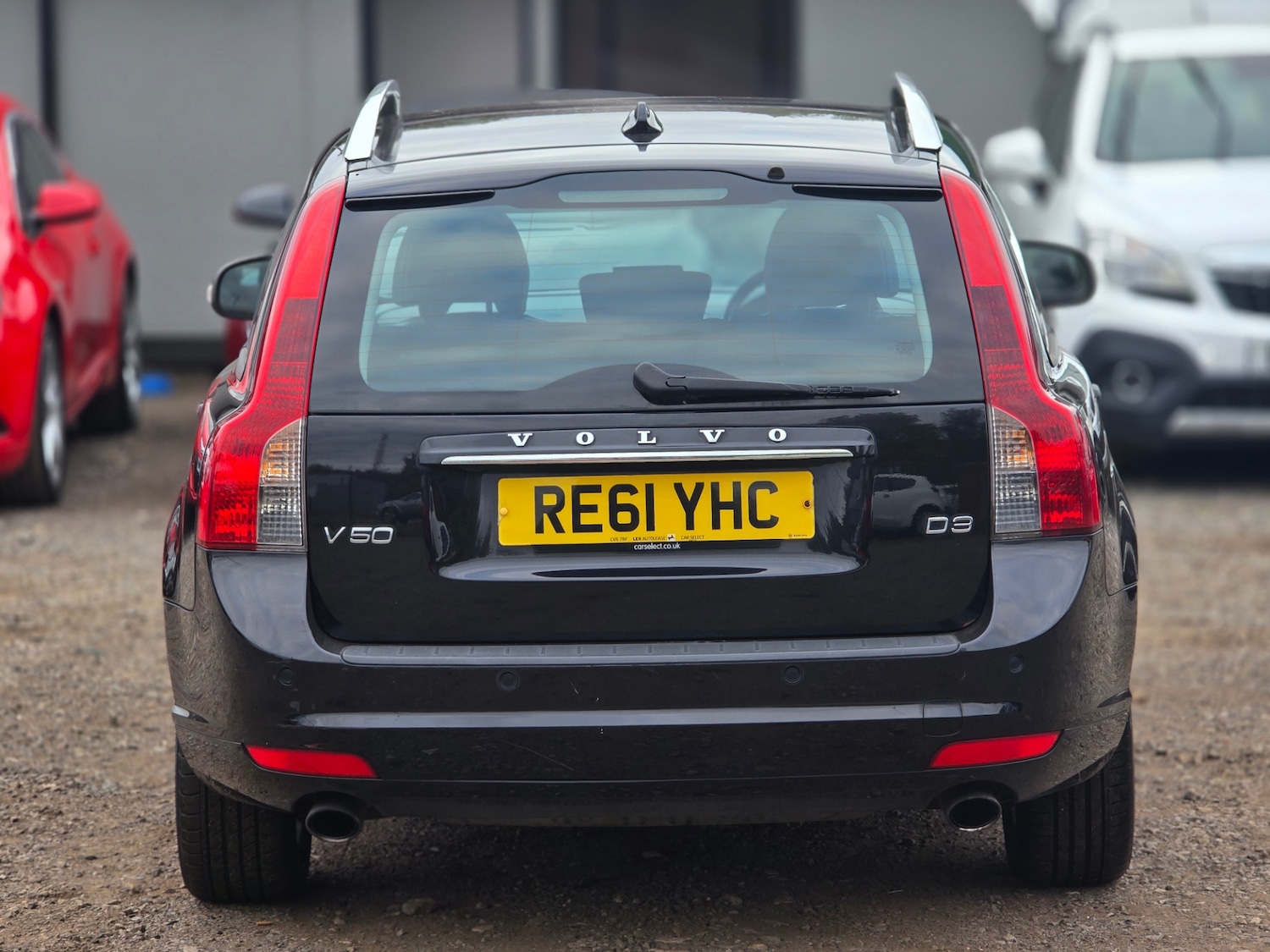 Used Volvo V50 2011 for sale - 76089670: Photo 9