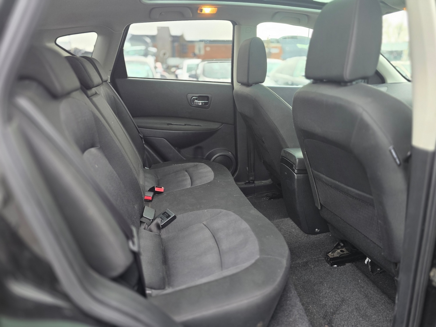 Used Nissan Qashqai 2010 for sale - 77257523: Photo 14