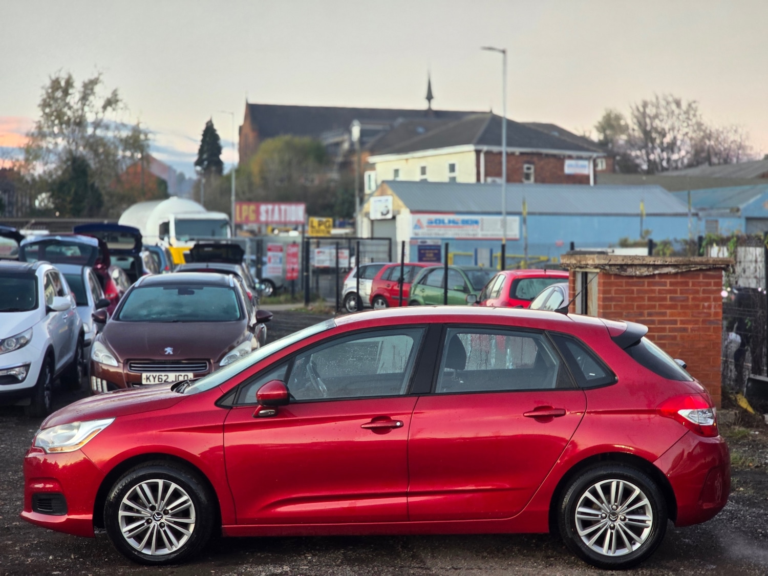 Used Citroen C4 2012 for sale - 76624312: Photo 8