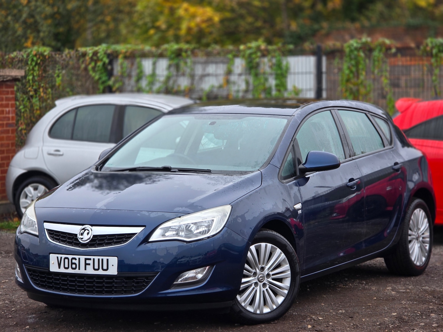 Used Vauxhall Astra 2011 for sale - 76718984: Photo 3