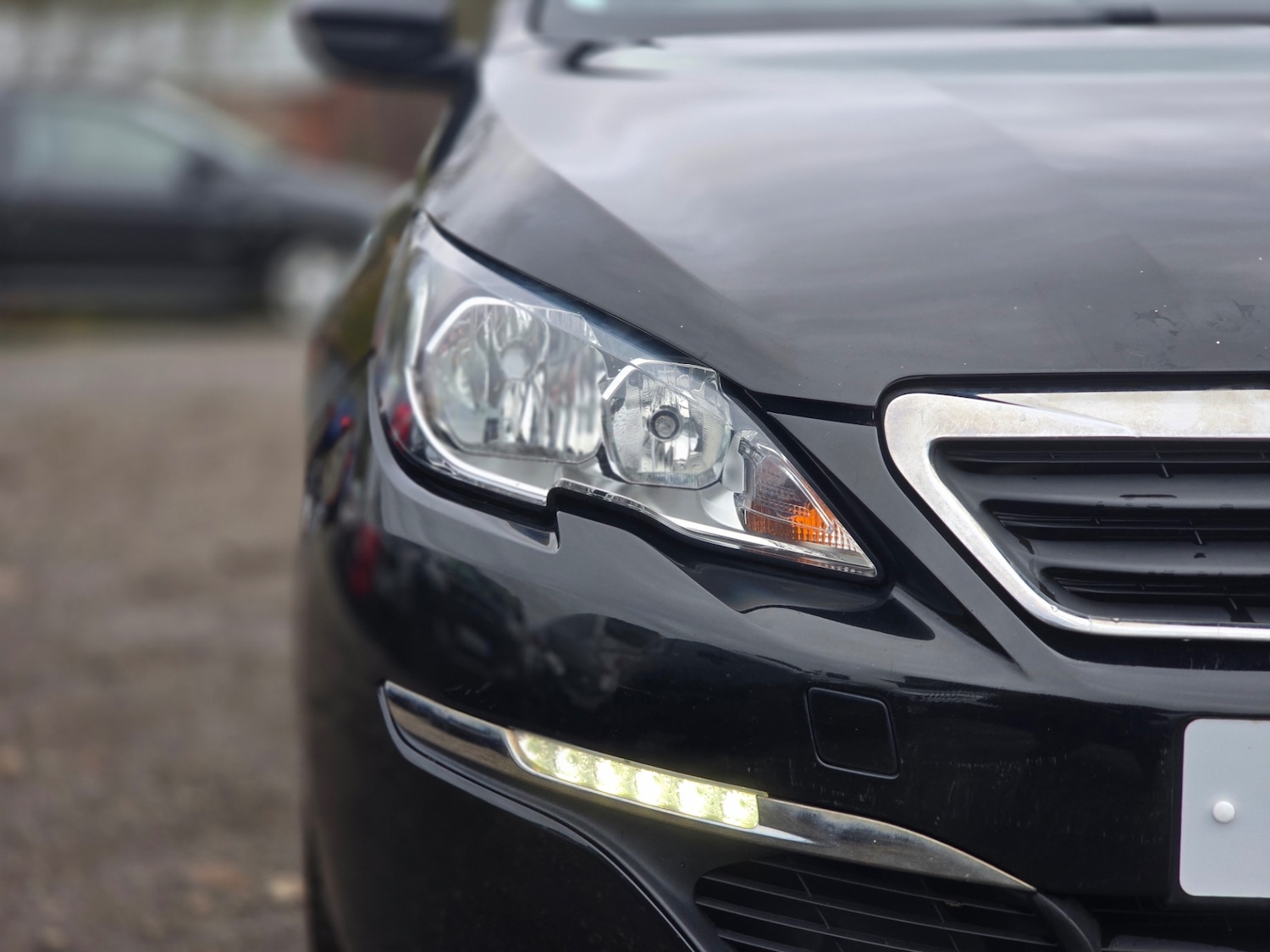 Used Peugeot 308 2015 for sale - 76720149: Photo 12