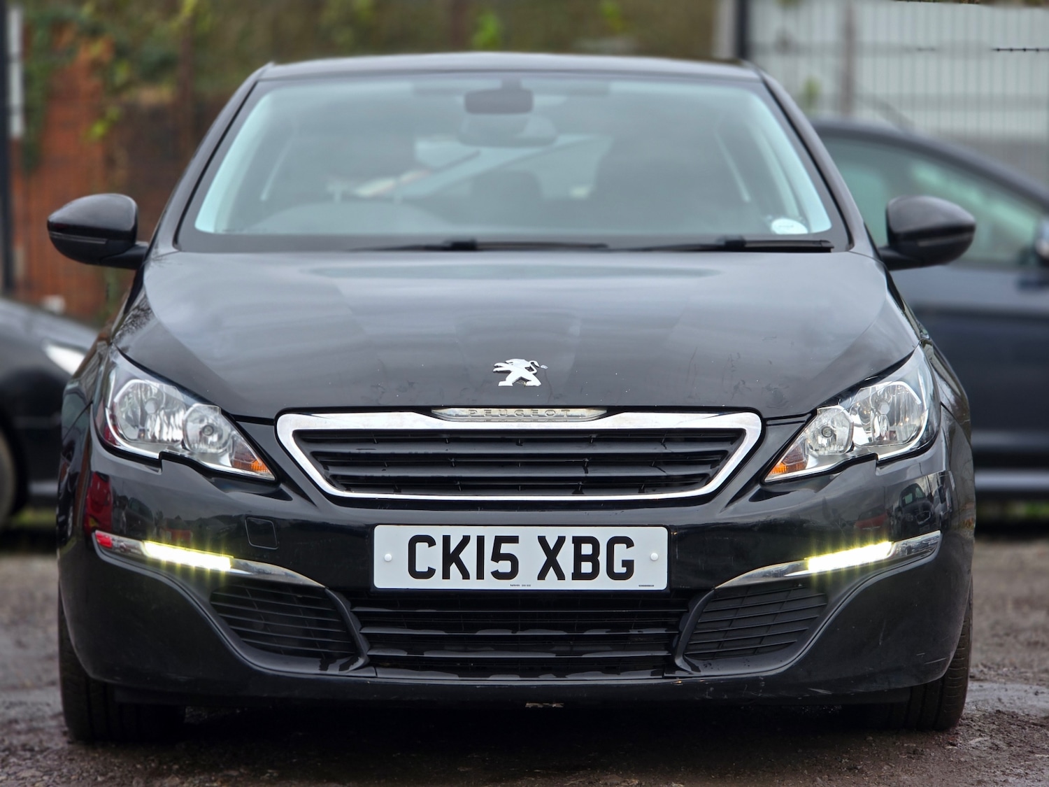 Used Peugeot 308 2015 for sale - 76720149: Photo 2