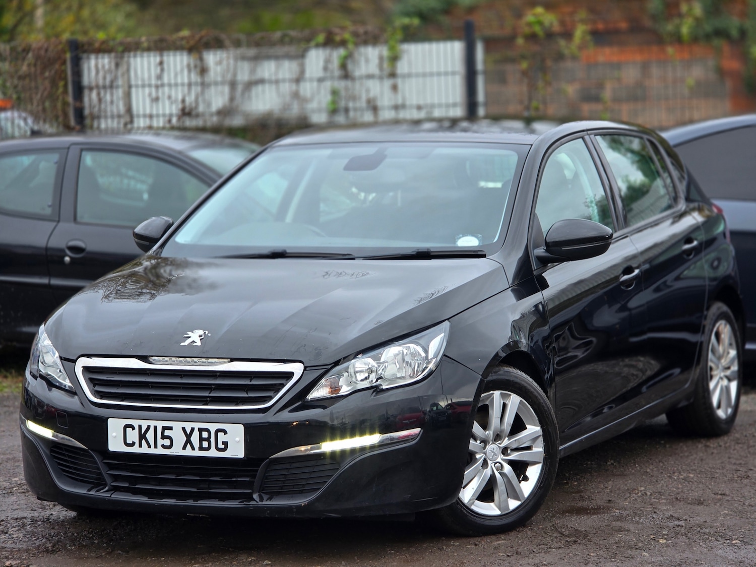 Used Peugeot 308 2015 for sale - 76720149: Photo 3