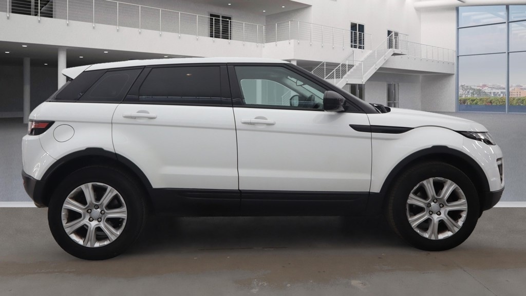 Used Land Rover Range Rover Evoque 2017 for sale - 76494232: Photo 5