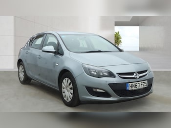 Vauxhall Astra feature image