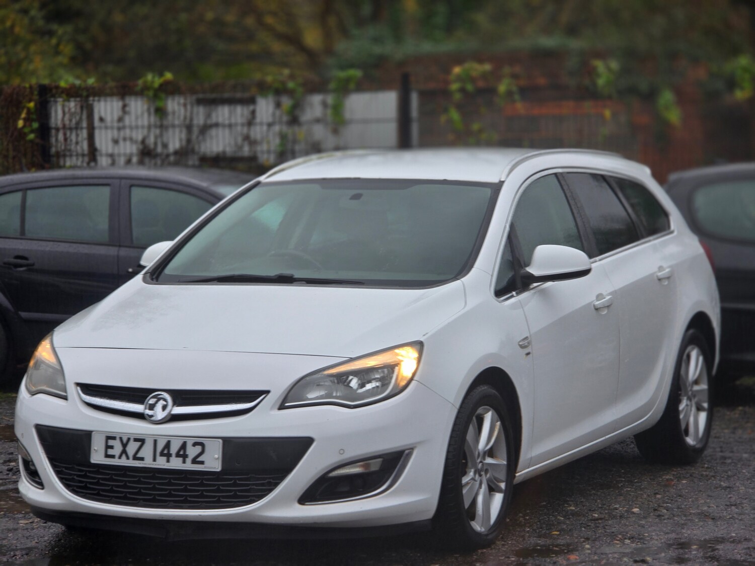Used Vauxhall Astra 2013 for sale - 76588585: Photo 6