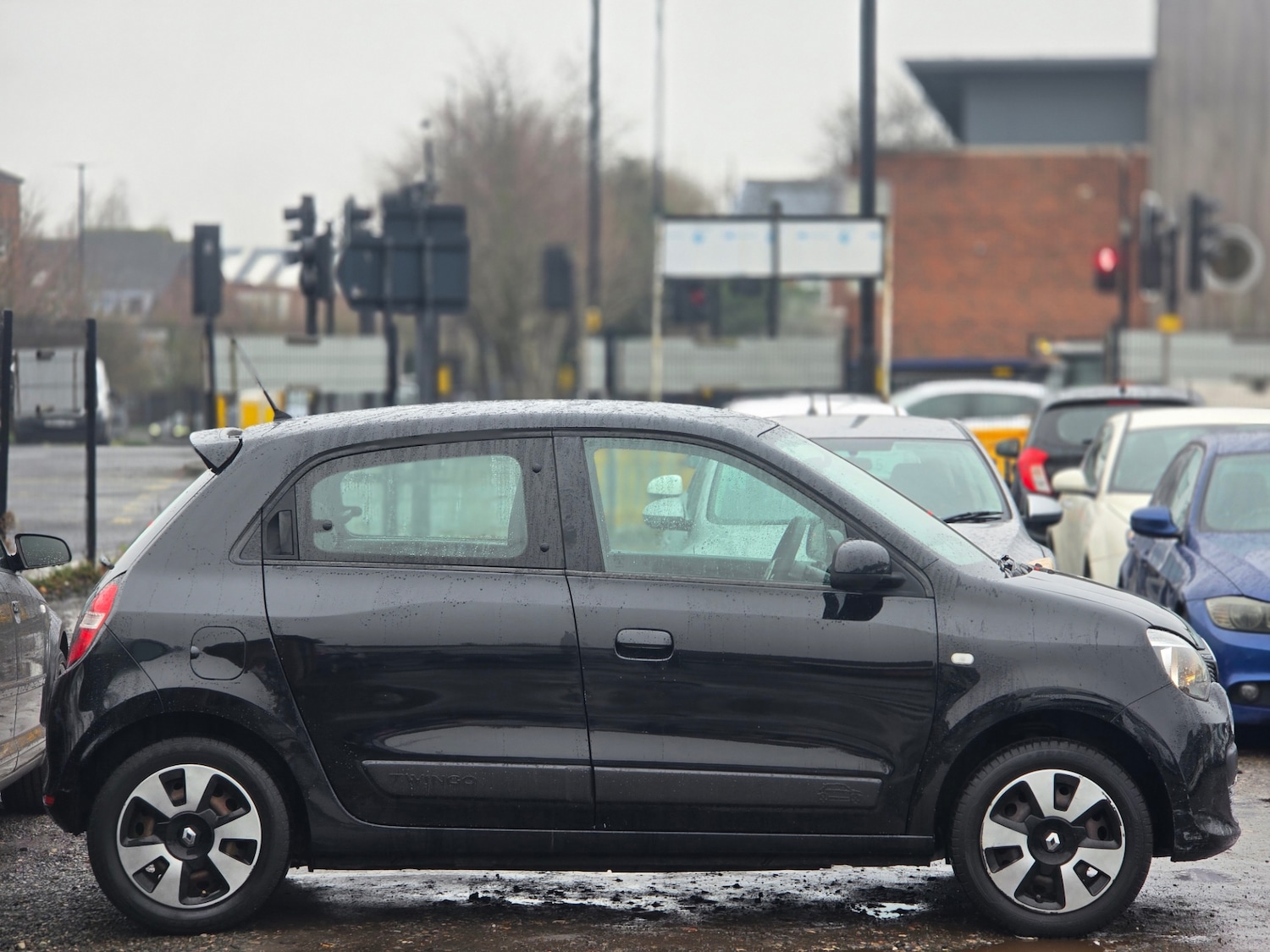 Used Renault Twingo 2015 for sale - 77379301: Photo 8