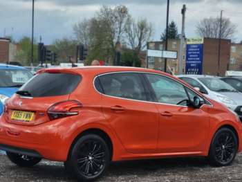 Used Peugeot 208 2015 for sale - 74388293: Photo