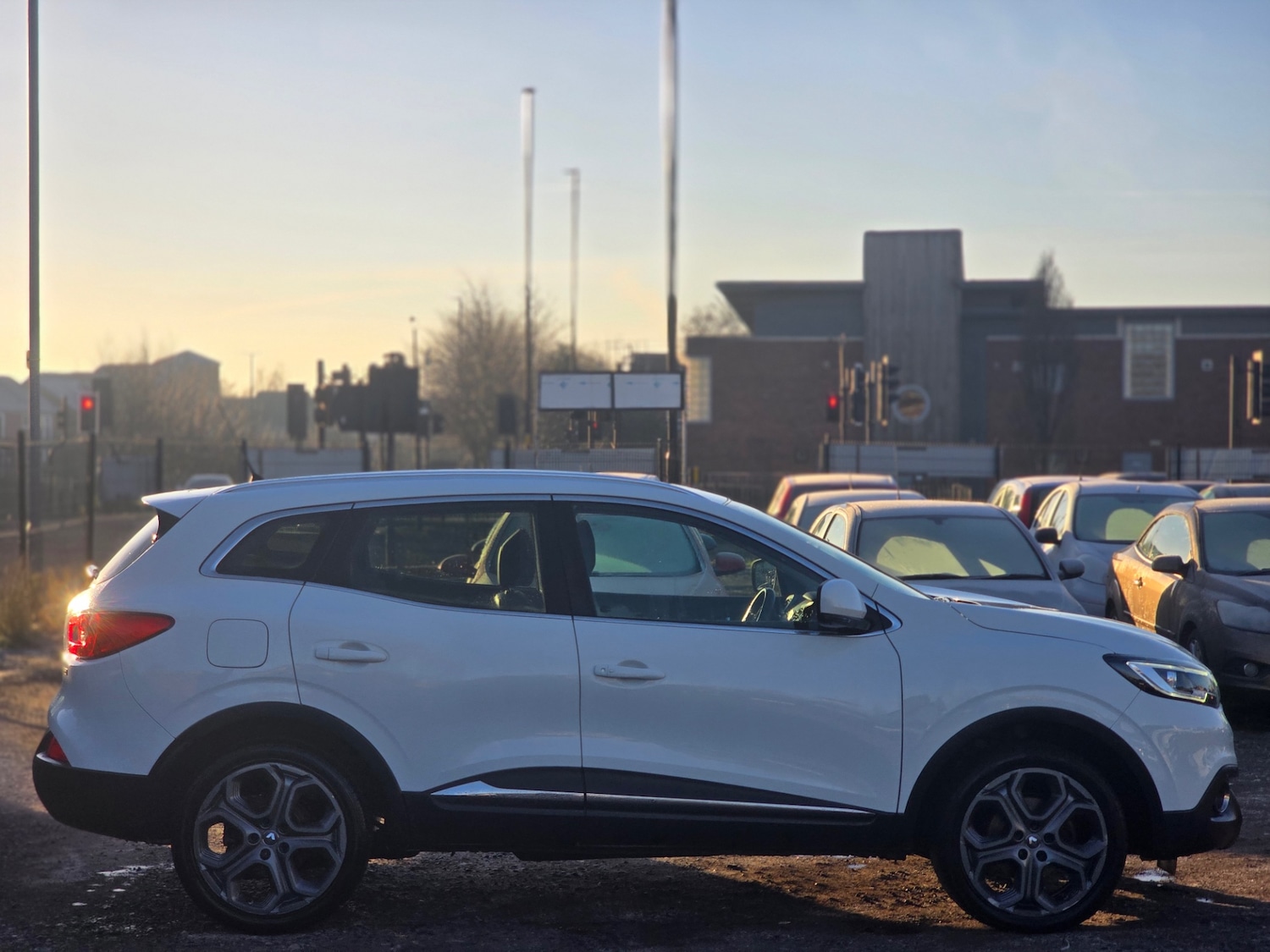 Used Renault Kadjar 2017 for sale - 77077104: Photo 8
