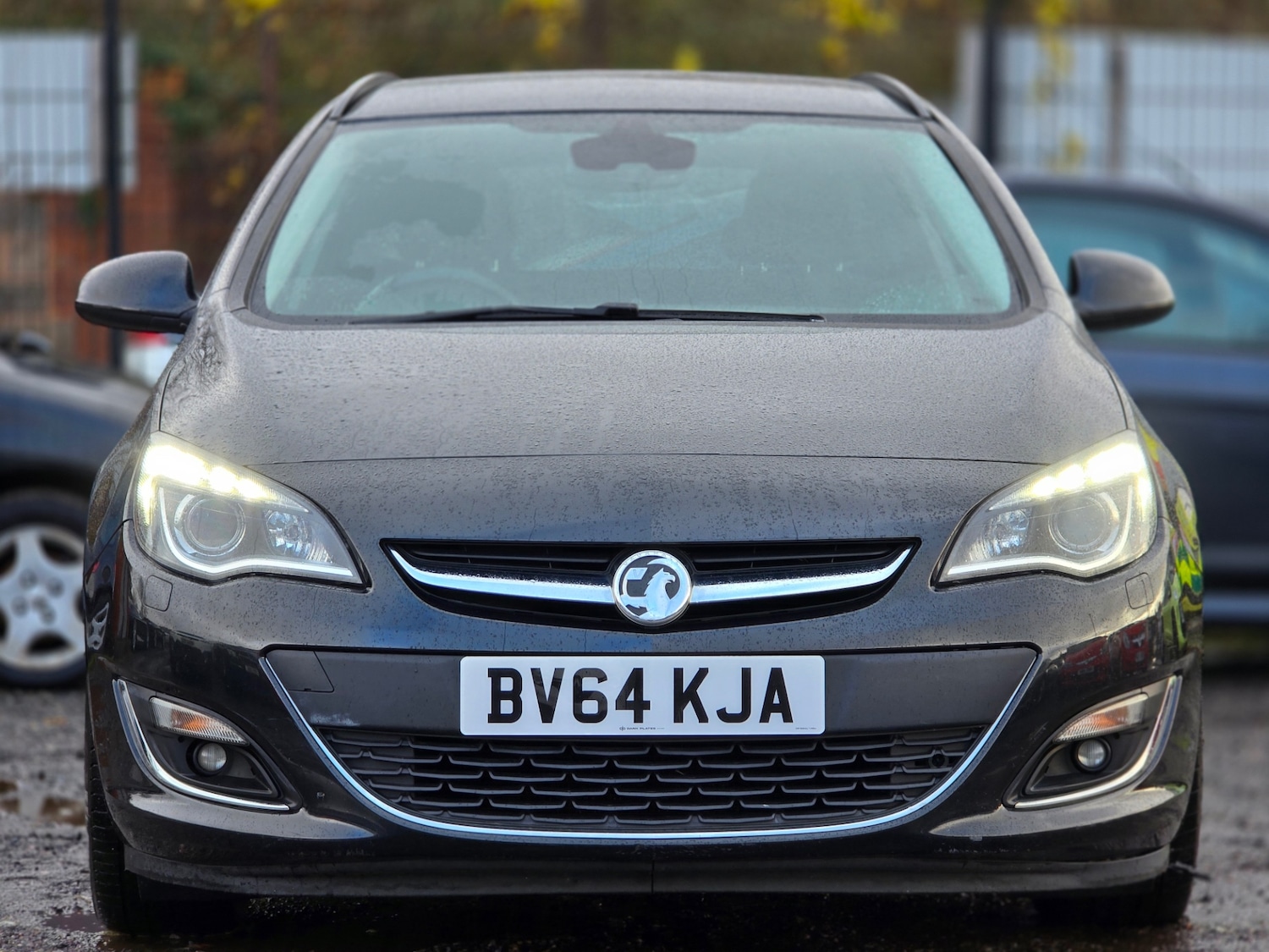 Used Vauxhall Astra 2015 for sale - 76847254: Photo 2