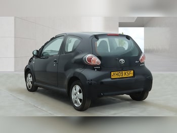 Used Toyota AYGO 2009 for sale - 78353632: Photo