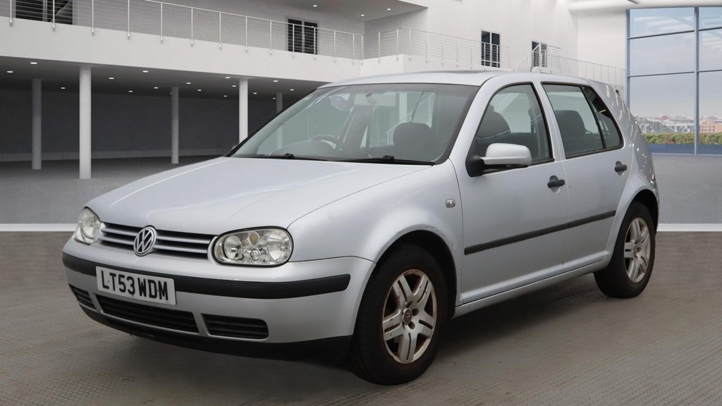 Used Volkswagen Golf 2003 for sale - 77796690: Photo 2