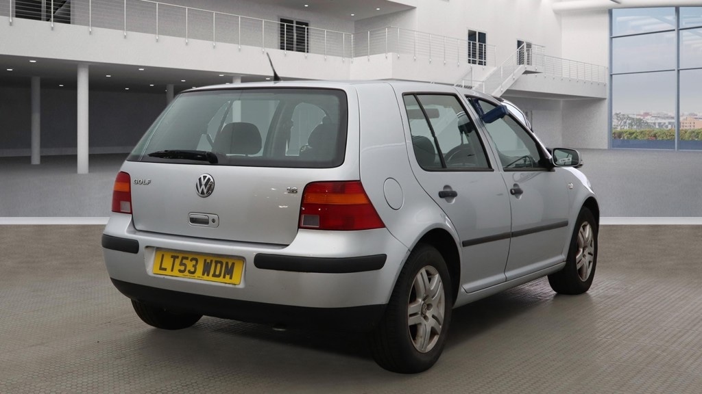 Used Volkswagen Golf 2003 for sale - 77796690: Photo 4