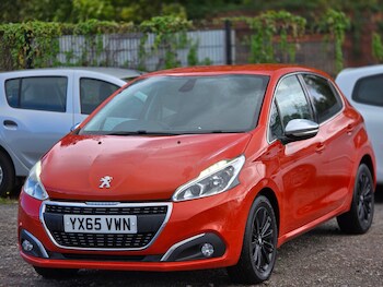 Used Peugeot 208 2015 for sale - 75922322: Photo