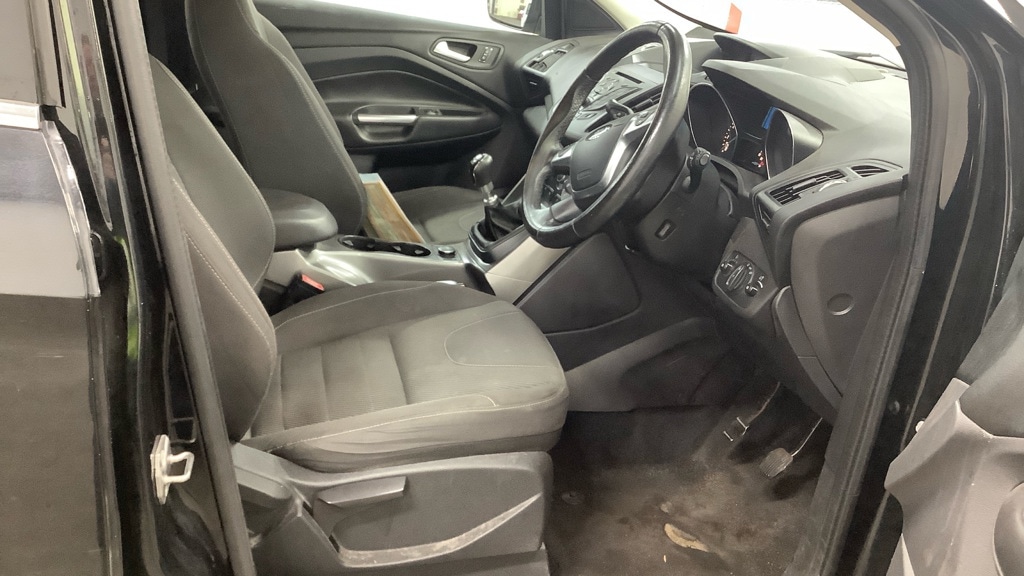 Used Ford Kuga 2014 for sale - 76474449: Photo 9