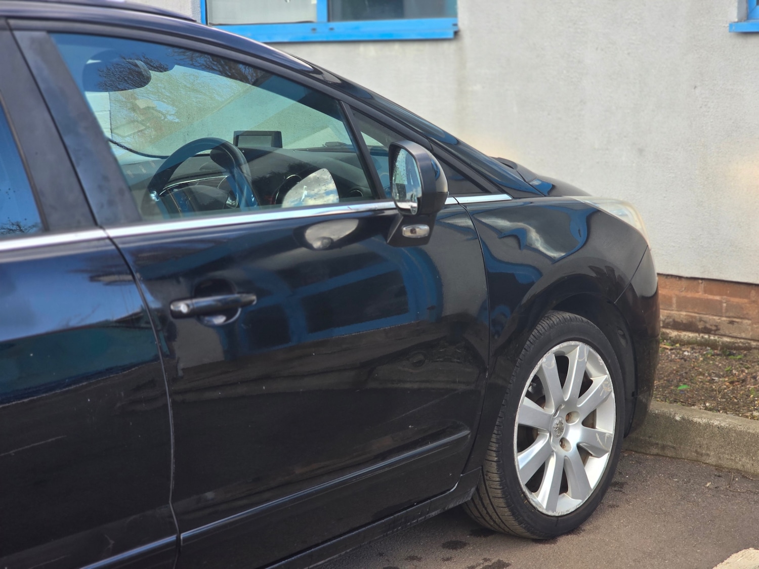 Used Peugeot 5008 2013 for sale - 78081112: Photo 15