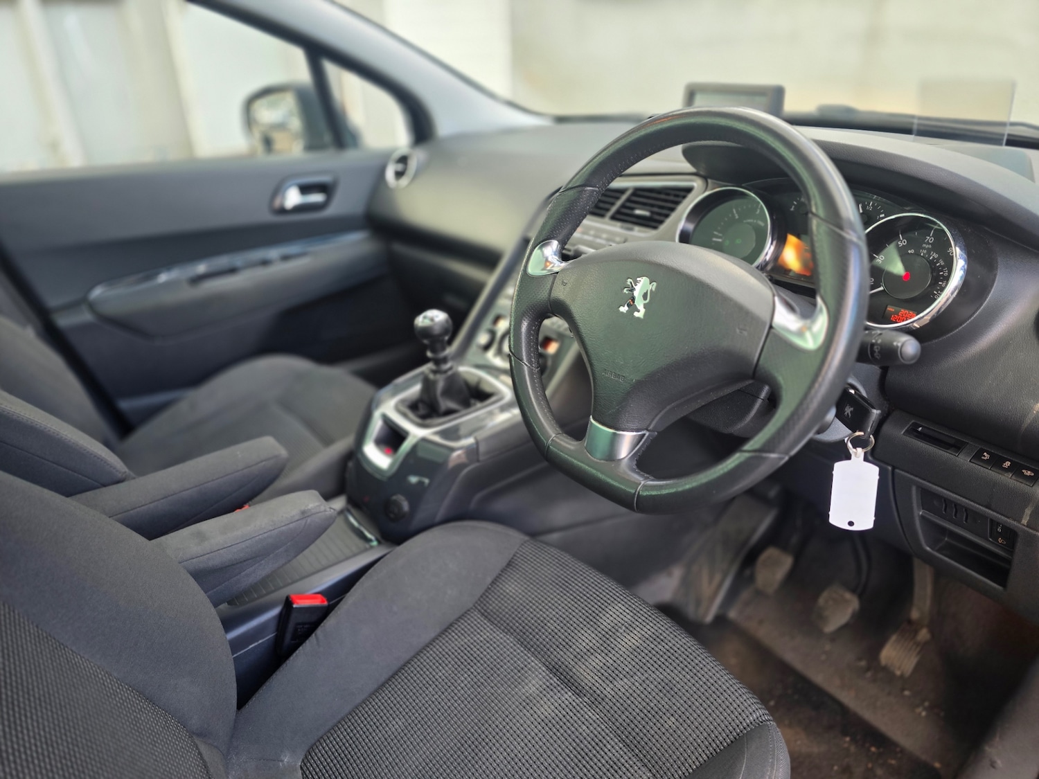 Used Peugeot 5008 2013 for sale - 78081112: Photo 21