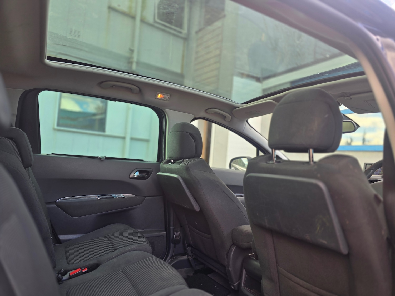 Used Peugeot 5008 2013 for sale - 78081112: Photo 22