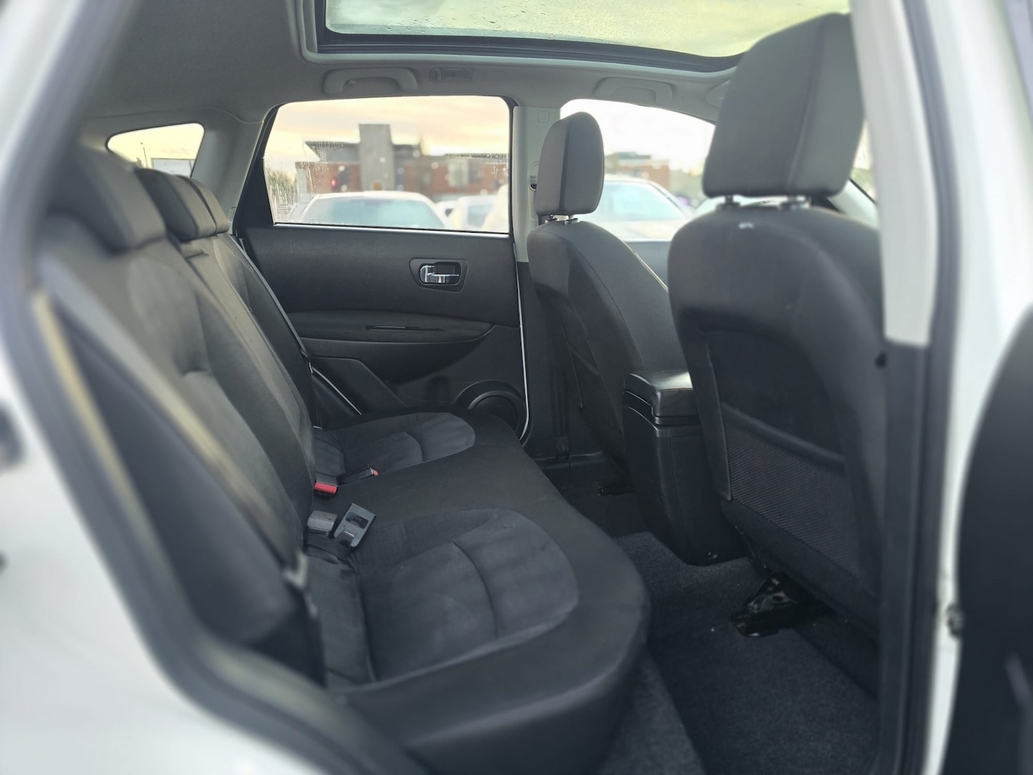 Used Nissan Qashqai 2011 for sale - 76748304: Photo 13