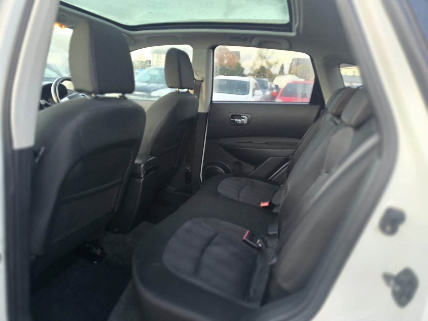 Used Nissan Qashqai 2011 for sale - 76748304: Photo 16