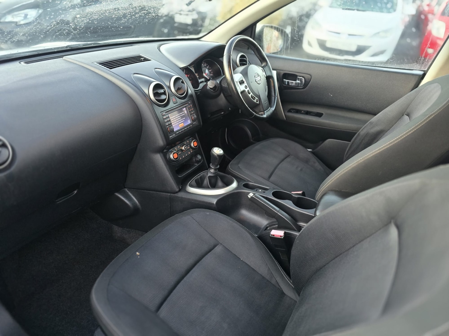 Used Nissan Qashqai 2011 for sale - 76748304: Photo 18