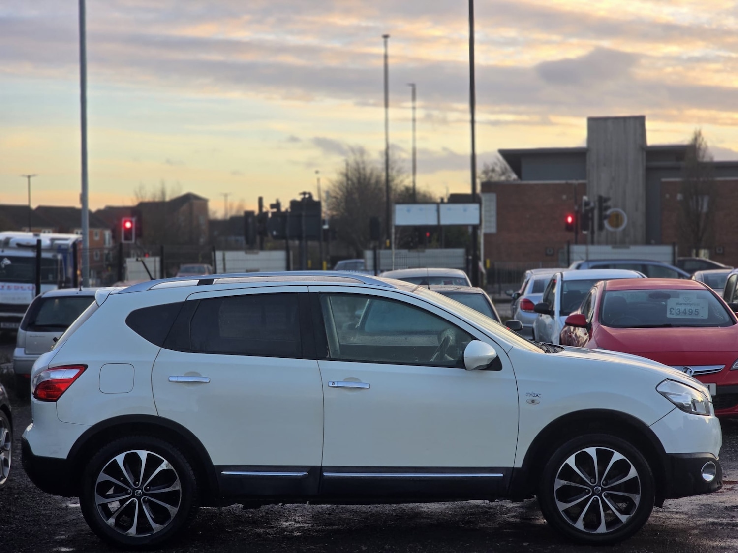 Used Nissan Qashqai 2011 for sale - 76748304: Photo 3