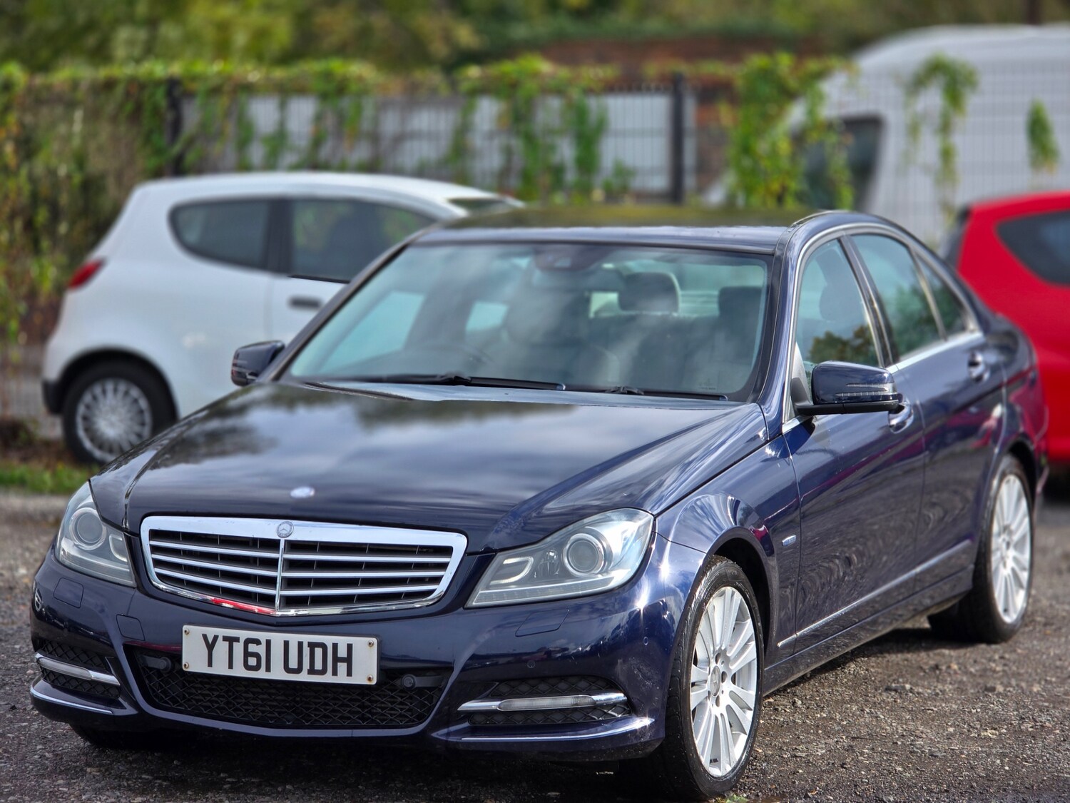 Used Mercedes-Benz C-Class 2011 for sale - 76146291: Photo 4