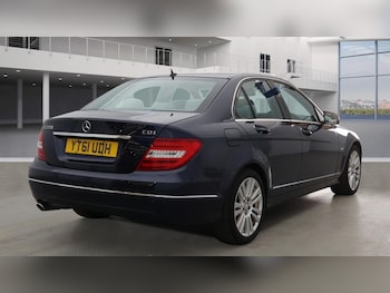 Used Mercedes-Benz C-Class 2011 for sale - 76146291: Photo
