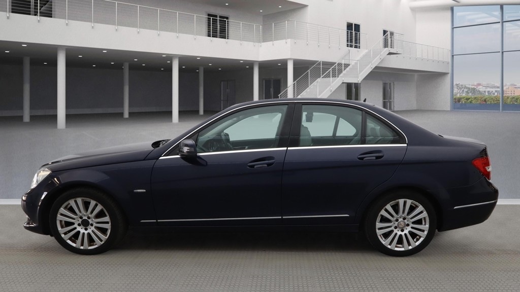 Used Mercedes-Benz C-Class 2011 for sale - 76146291: Photo 6
