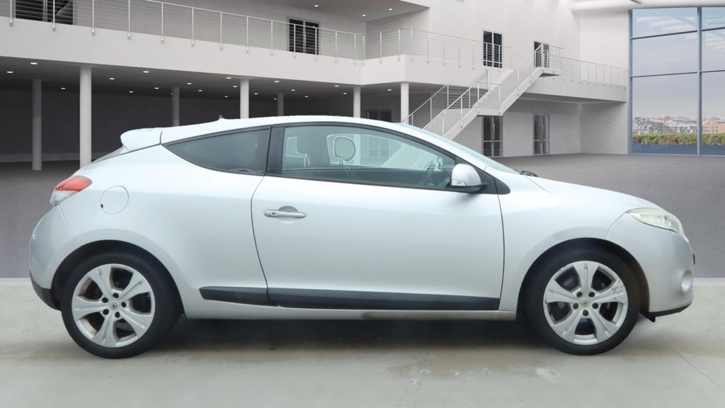 Used Renault Megane 2009 for sale - 76492516: Photo 5