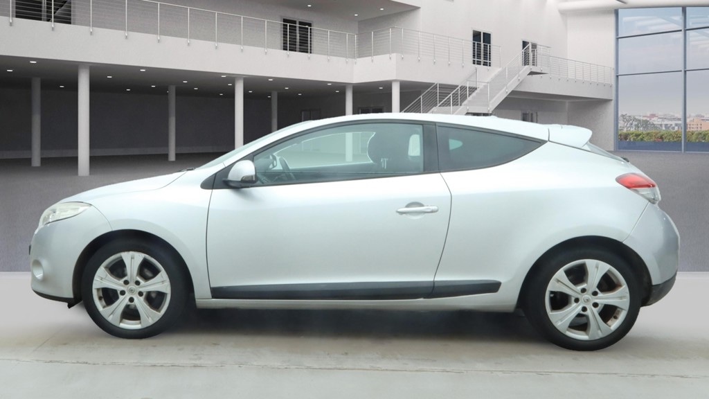 Used Renault Megane 2009 for sale - 76492516: Photo 6