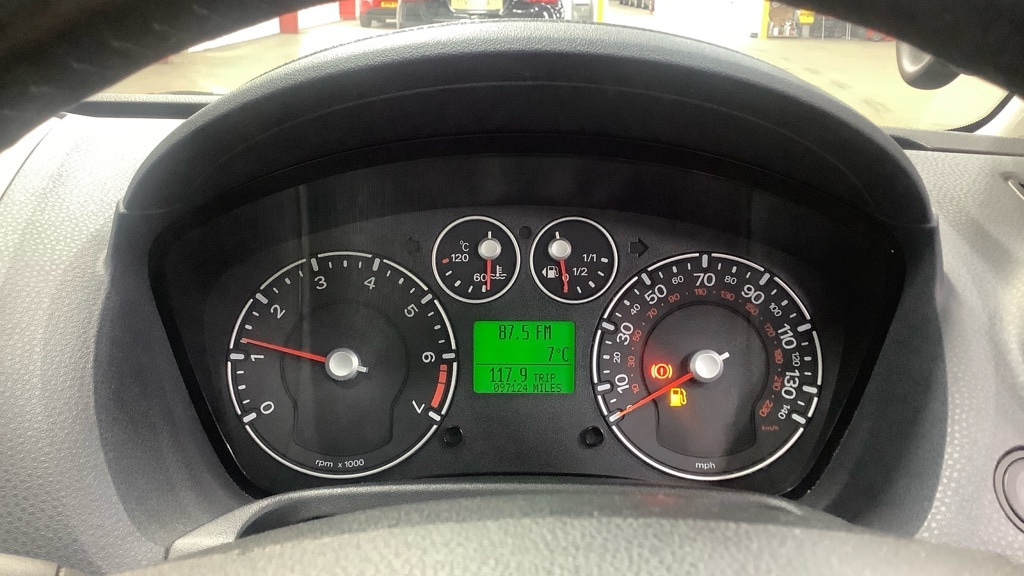 Used Ford Fiesta 2006 for sale - 76492330: Photo 10