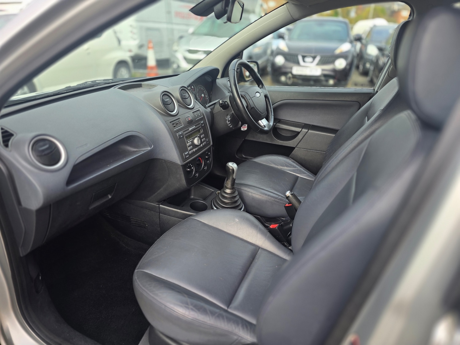 Used Ford Fiesta 2006 for sale - 76492330: Photo 18