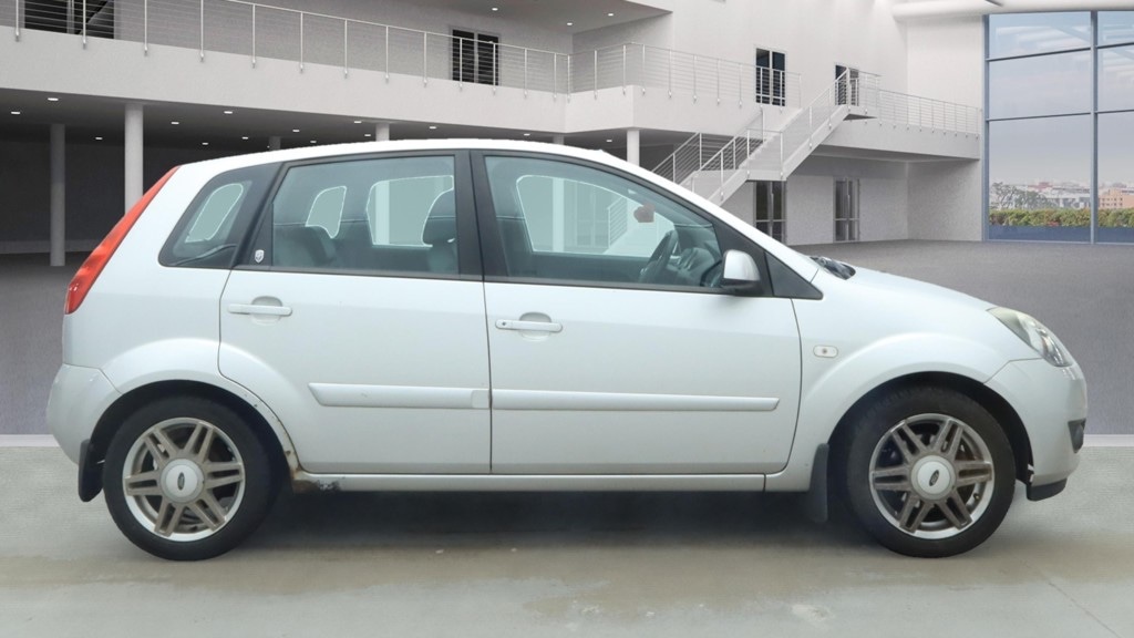 Used Ford Fiesta 2006 for sale - 76492330: Photo 5