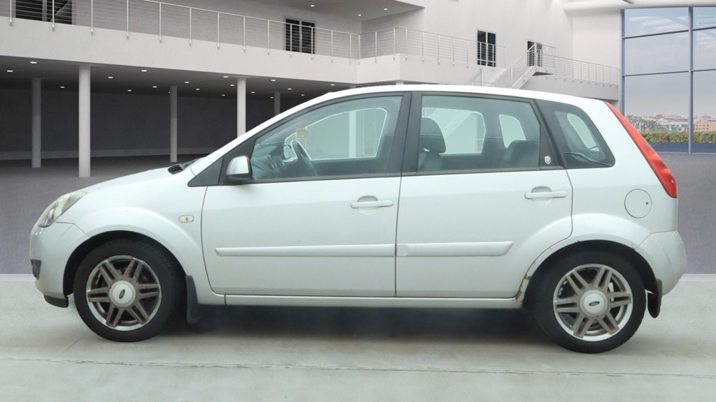 Used Ford Fiesta 2006 for sale - 76492330: Photo 6